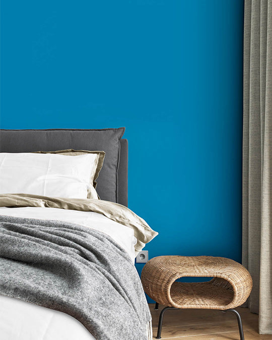 Schlafzimmer im Farbton Blau gestrichen