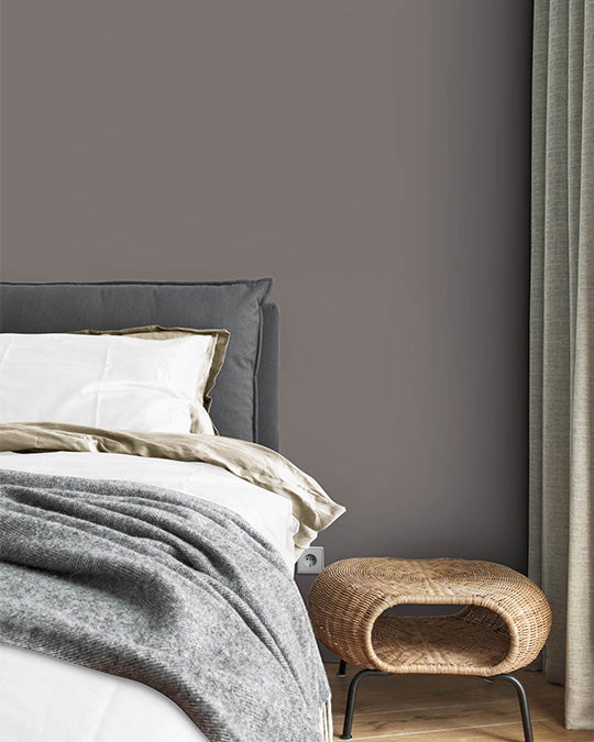 Schlafzimmer im Farbton Charcoal