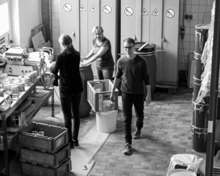 Blick in die alte Lagerhalle von Lignocolor