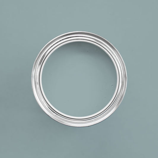 Farbton Sea Breeze in einer geöffneten Dose von oben