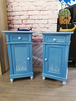 Projekt von Banqueta Azul mit zwei blauen Schränkchen