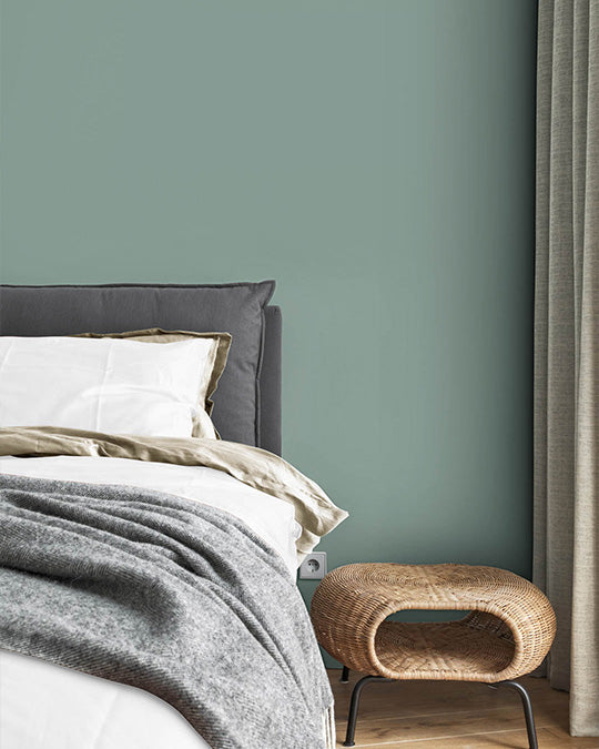 Schlafzimmer im Farbton Duck Egg