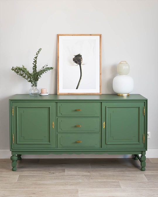 Kommode gestrichen mit Kreidefarbe Forest