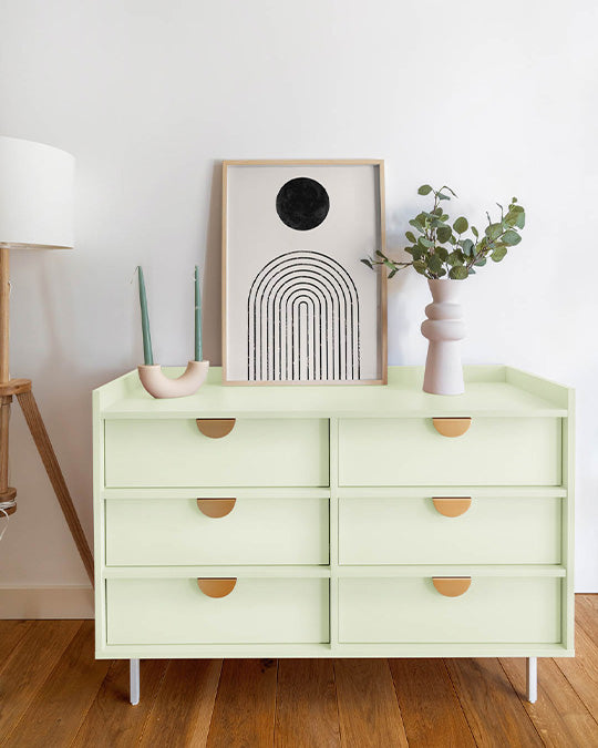 Kommode im Farbton Frosty Green