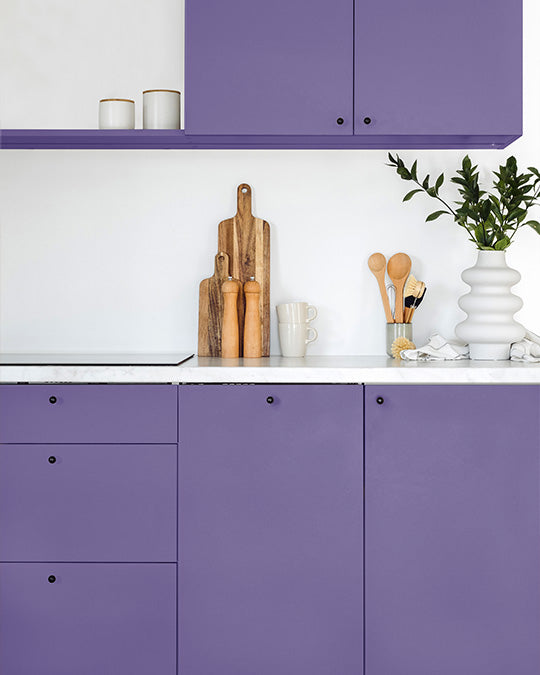 Küche im pastelligen Violett-Farbton Lavendel