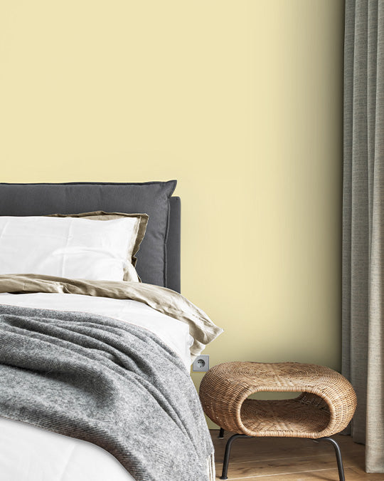 Schlafzimmer im zarten Gelb-Weiss-Farbton Lemon