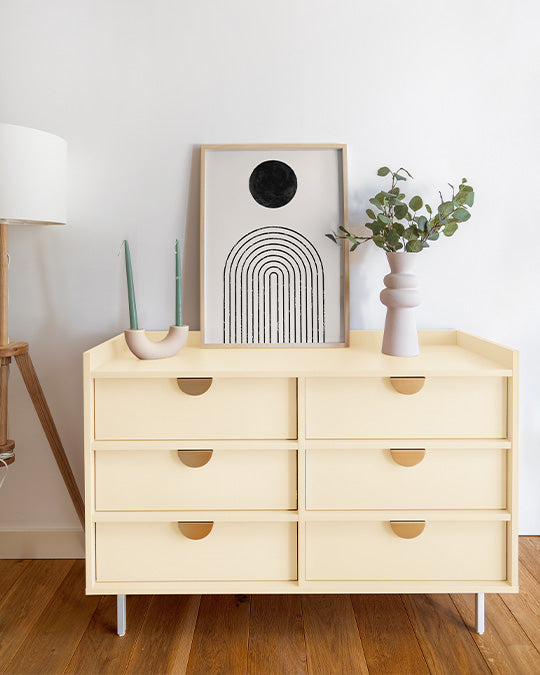 Kommode im hellen, gelbstichigen Beige Sandy