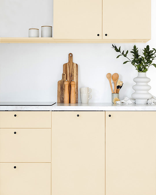 Küche im hellen, gelbstichigen Beige Sandy