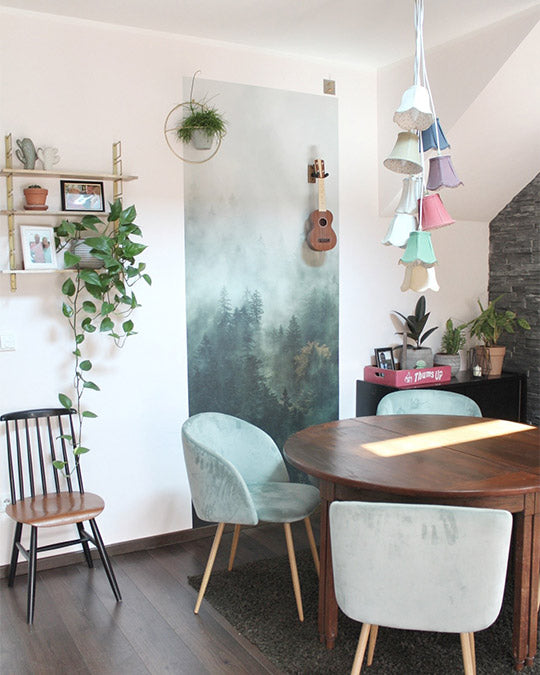 Esszimmer im zarten, sehr hellen Rosa Sweetheart