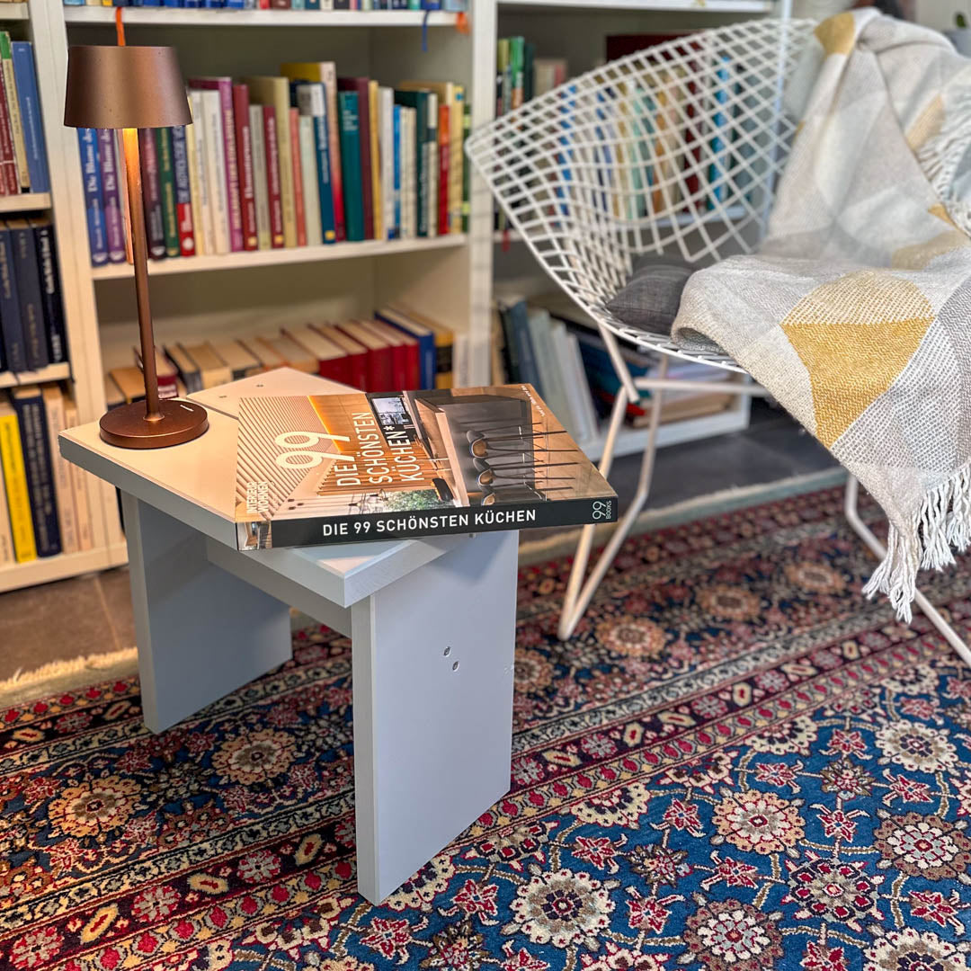 Holzhocker selber bauen & streichen – einfache DIY-Anleitung mit Farbideen