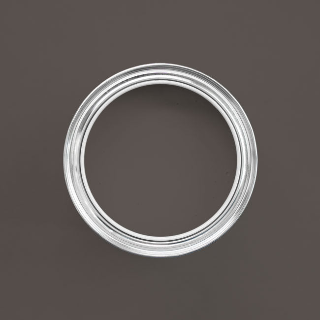 Holzfarbe außen Tabernas in einer geöffneten Dose von oben