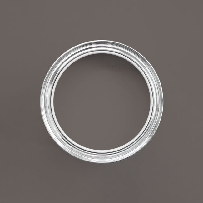 Holzfarbe außen Tierra in einer geöffneten Dose von oben