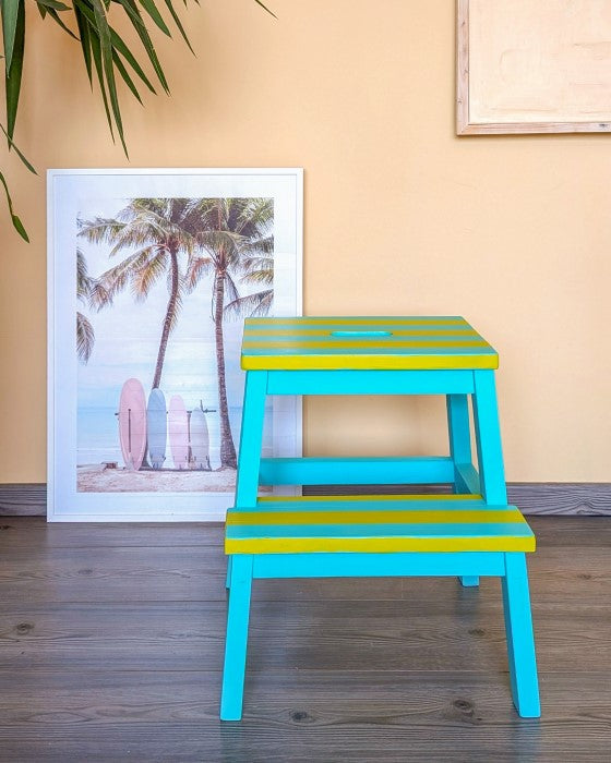 IKEA Bekväm im Farbton Caribbean Island gestrichen