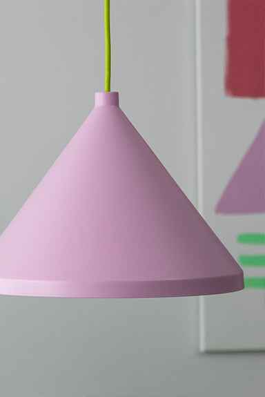 Metall streichen - Deckenlampe im Violettton Seattle