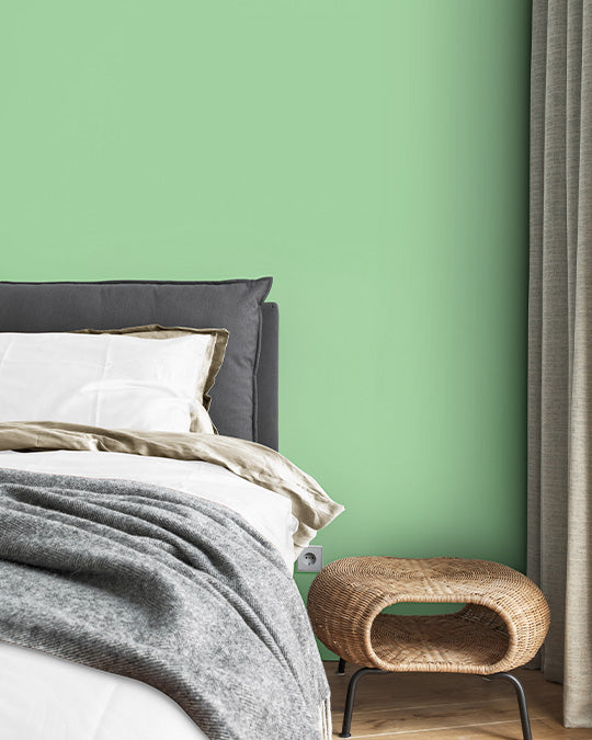 Schlafzimmer im mittleren, gelblichen Grünton Miami Green