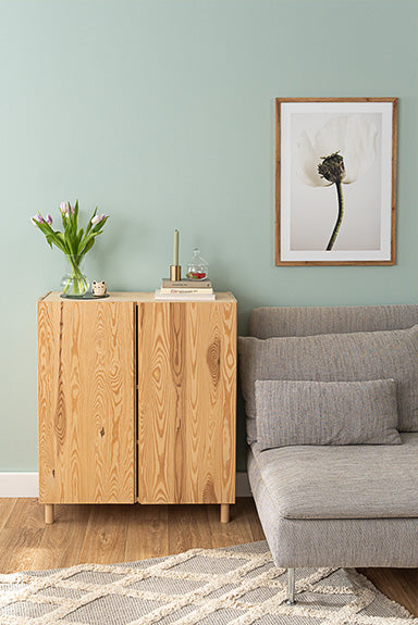 Wohnzimmer Inspiration mit Wandfarbe Sage von Lignocolor